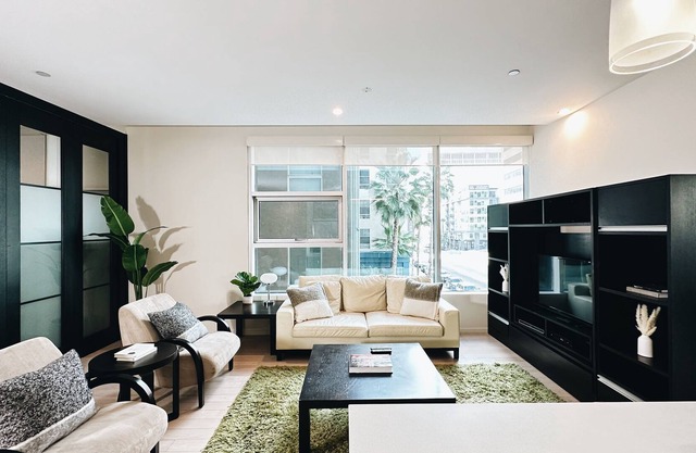 Stylish Apartment in Downtown LA