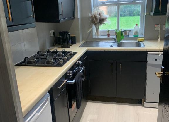 Stylish Darlington Townhouse Near A1 A66 & A19 Breakfast