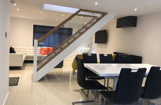 Escapada elegante, moderna, espaciosa y completamente renovada.