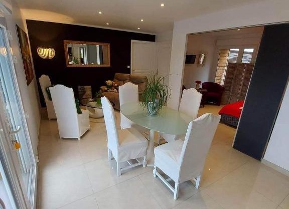 Suite Classe V accessible aux personnes à mobilité réduite