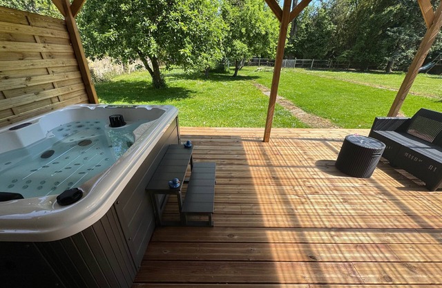 Suite* "Les écureuils" avec spa Au domaine du pré dieu