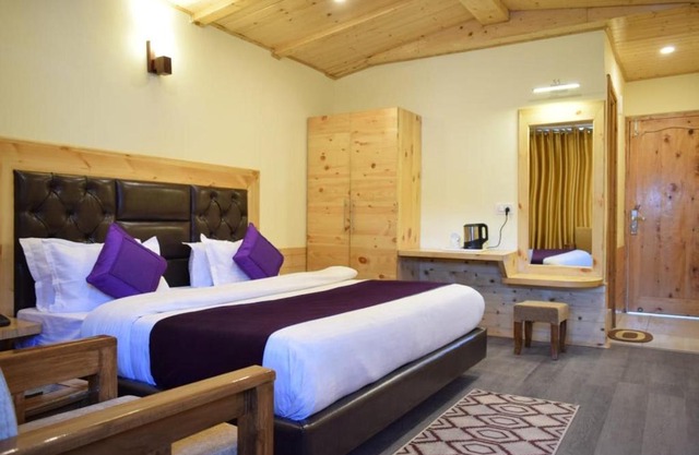 SUITES ADMIRAL Delhi AIRPORT