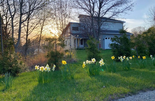 Summer dates available! In the heart of Door County-Spacious Home