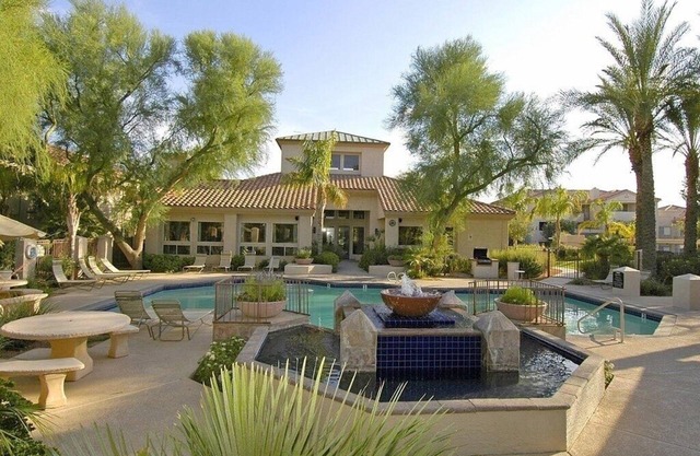 Ahwatukee 2 Dormitorio Estilo Ejecutivo 1ª Planta en un pico Trato Resort Marco-Off!