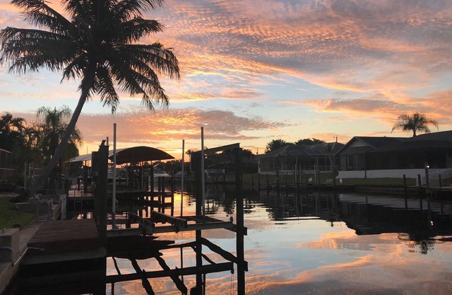 Summertime Retreat LOCATION LOCATION!!!