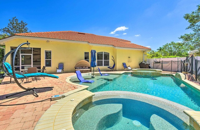 Sun-Soaked Sarasota Oasis w/ Pool & Hot Tub!