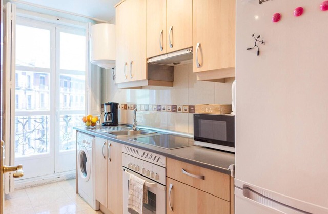 Sunny Apt. Historic District - Sol