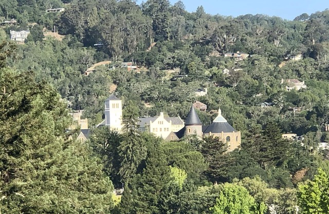 Sunny ROSS Craftsman, vistas, piscina privada climatizada, bañera de hidromasaje y transitable