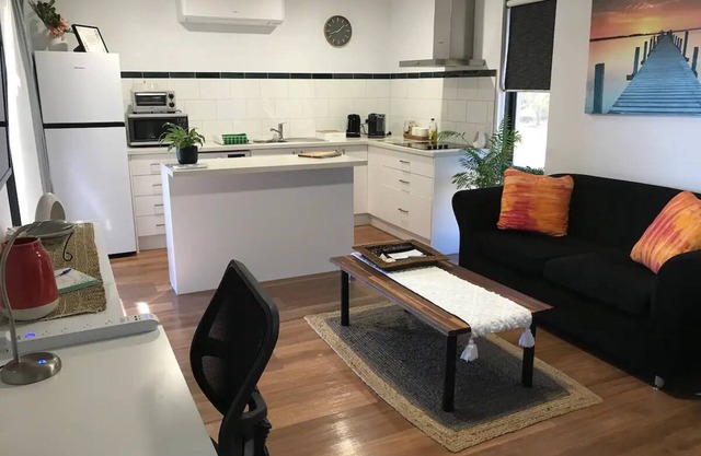 Sunset Haven Private & Relaxing Apartment set in stunning rural location