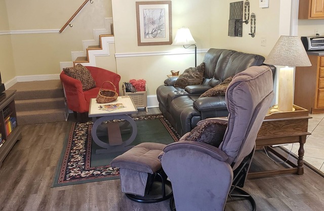 Super Comfy/Private Signal Mtn Cottage Near Chattanooga