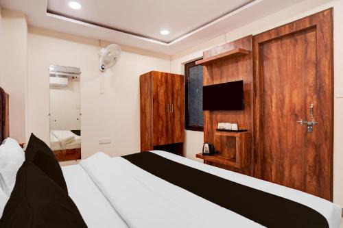 Super Townhouse Hotel Rachna Inn