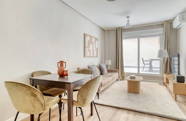 Superb Pacífico 3BR w/ Elev & Doorman, nr Park & Metro, by Blueground