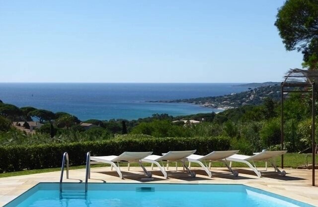 impresionantes vistas al mar, encantadora villa con piscina, dom Nartelle Ste Maxime