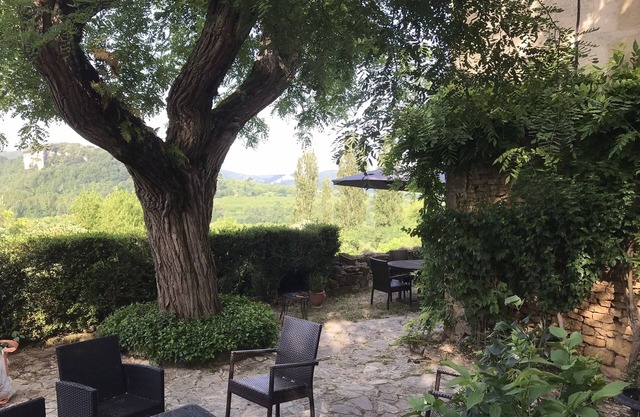 Sur les Hauteurs Avec Point de vue Exceptionnelle sur le Château de Castelnaud