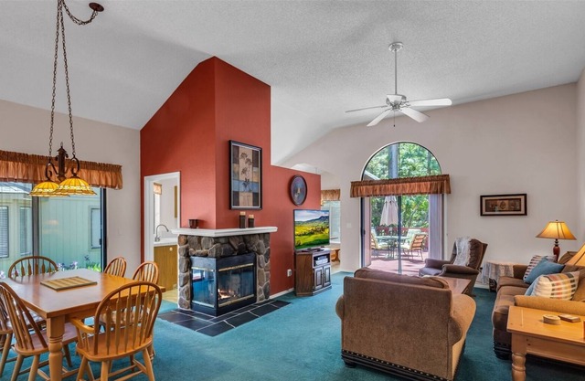 Sweet Retreat! - 158 Sequoia Circle