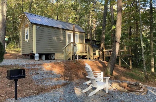 Sycamore Tiny Home at Bleu Canoe Campground