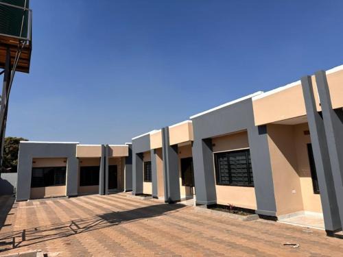 T & M Apartments