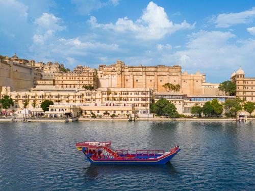 Taj Fateh Prakash Palace Udaipur