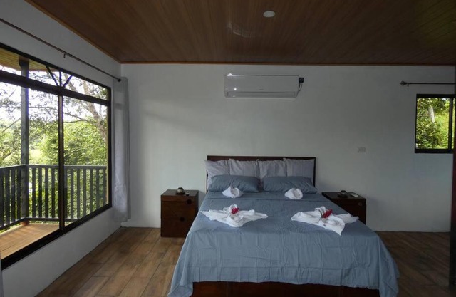 Tapiru's House - Bahia Drake