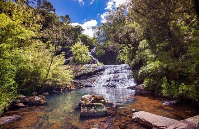 Tenda da Lua: banheira com hidro e vista especial!