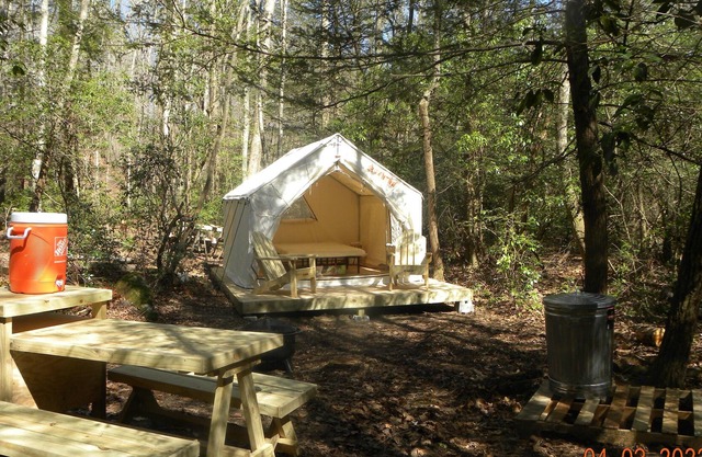 Tentrr Signature Site - Mountain Holler Campsite
