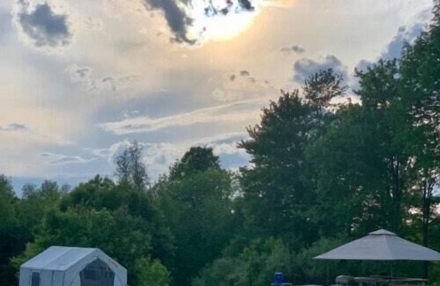 Tentrr - El otro lugar