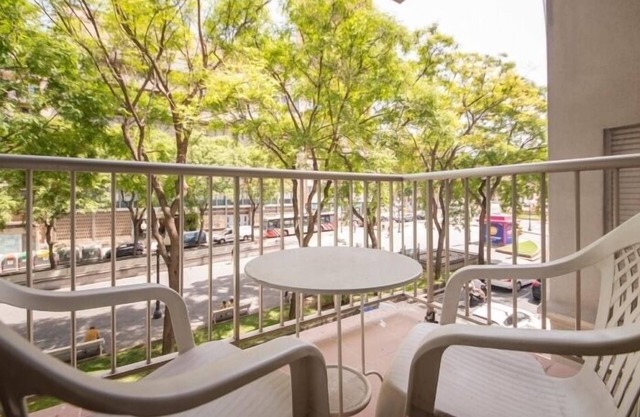 th162 Apartamento · Tarragona · 2 dormitorios · 2 camas · 2 baños