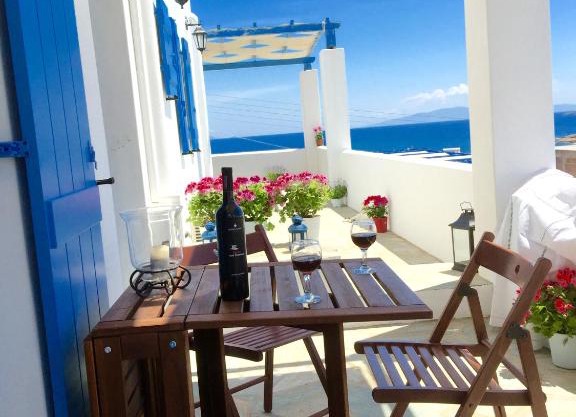 Thalia Apartment