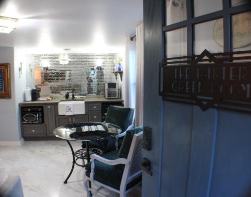 The Barter Green Room