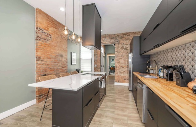 The Baymiller Row - For 6!