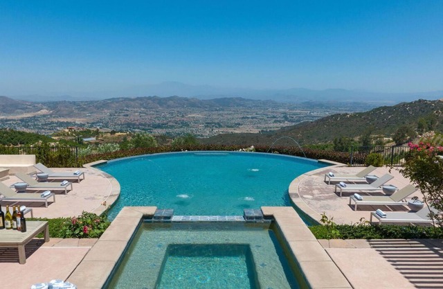 The Bellevue Estate by Fieldtrip | Infinity Pool with Sweeping Views