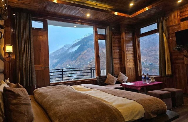 The Black Morel Hotel & Restaurant