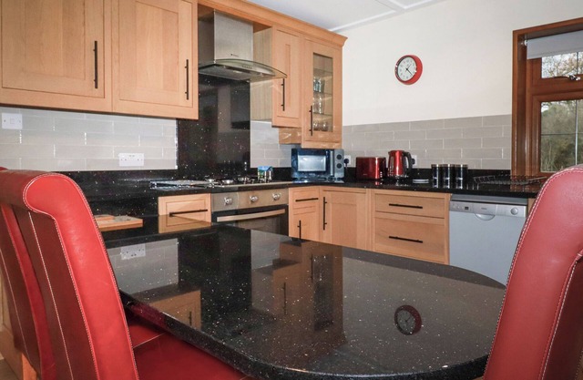 THE BOTHY, with a garden in Bodmin