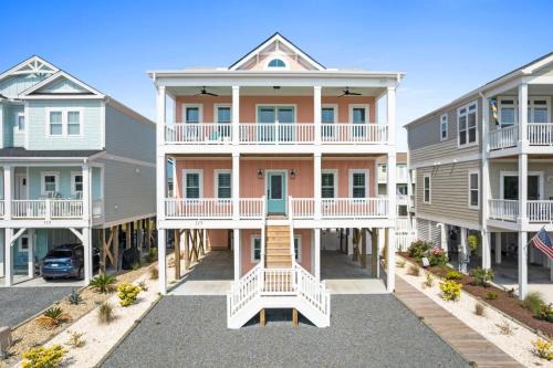 The Carlton Brunswick Vacation Rentals Private Pool and beach access