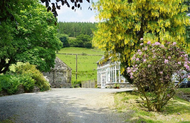 The Coach House - Dos Habitaciones Casa Rural, Capacidad 4