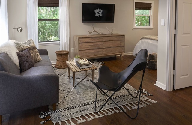 The Cottage at Cabin Creek Farm in Franklin, TN is an Enchanting Cottage Retreat