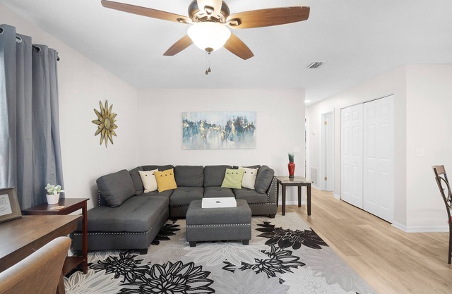 The Downtown Retreat Six