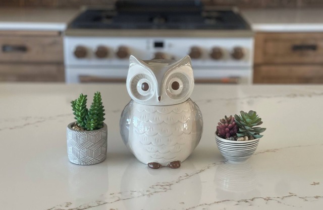 The Farmhouse in Spearfish Hot Tub 4 Stall Gar No Gravel Luxury Amenities!