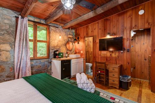 The Furry Lodge Suite 5