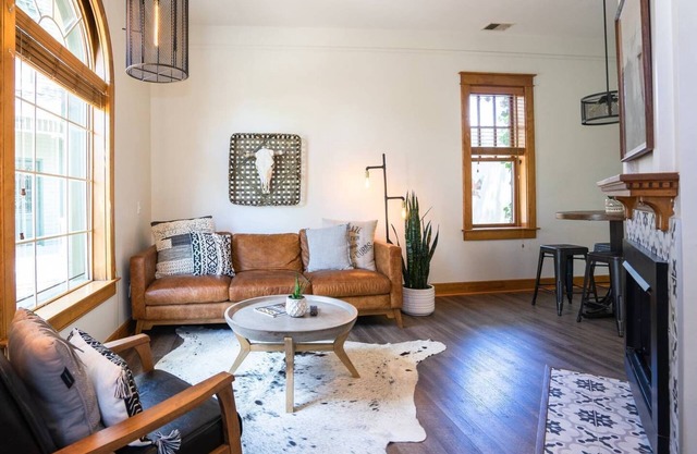 The Grand Curtis | Beer + Wine| Sleeps 4