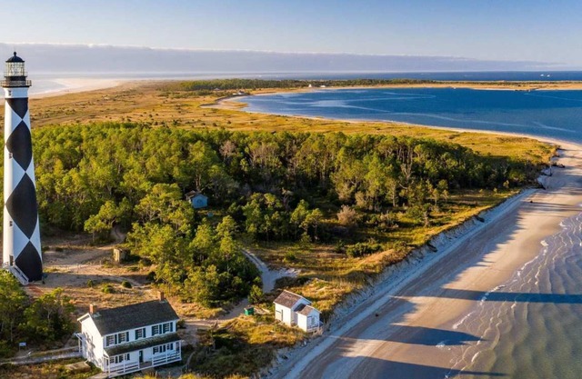 The High Tider Retreat + RV Hookup