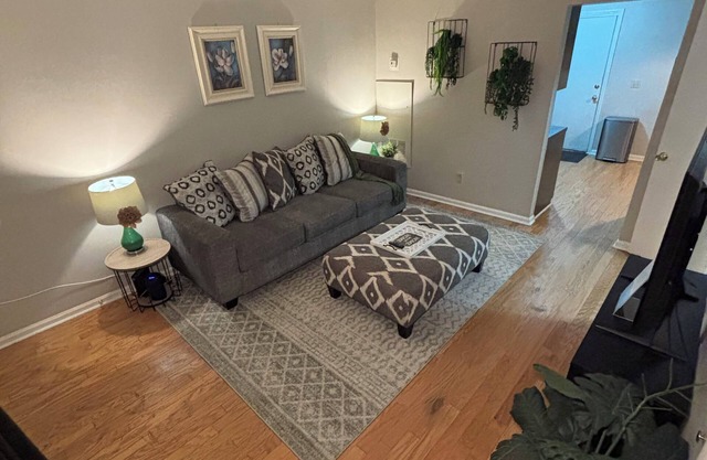 The House of Verde!! Located near USC, Ft. Jackson and Downtown Columbia.