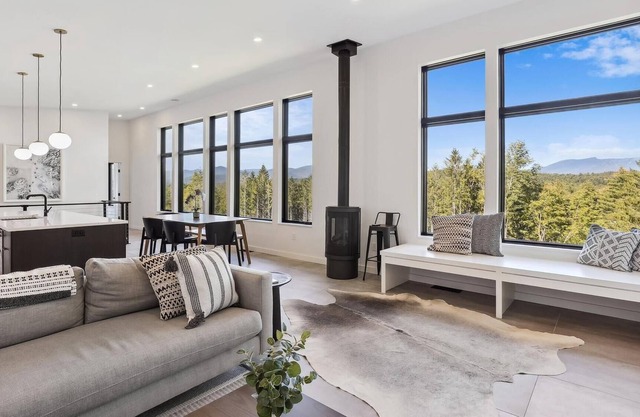 The Kelley at Eloise Lane - Stunning New Construction and Convenience!