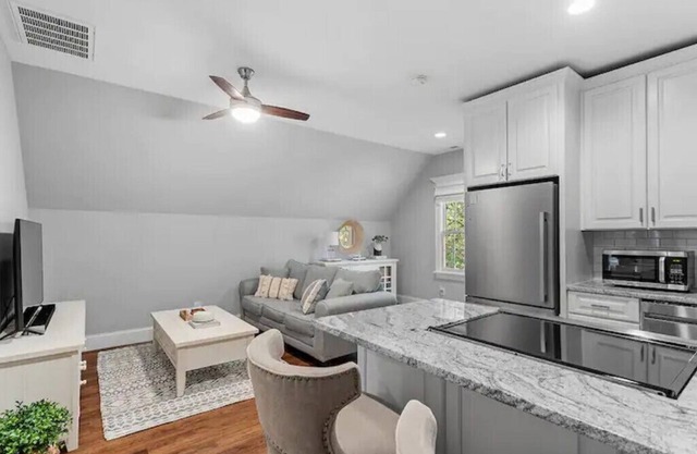 The Little Oak City Sanctuary. Centrally Located