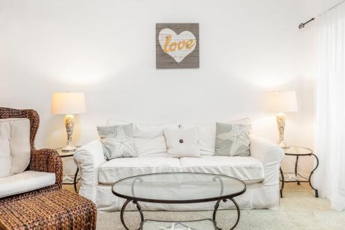 The Little Pearl on 30A's Eastern Lake