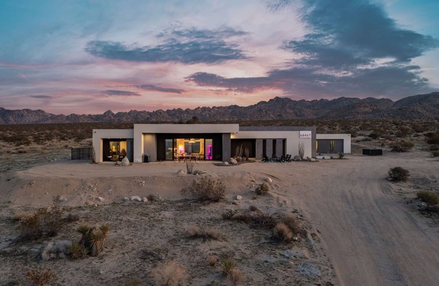 The Maya by Fieldtrip | Modern Desert Estate With Resort-Style Pool