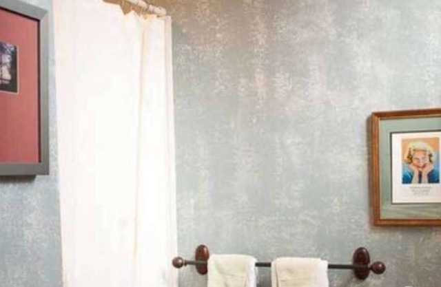 THE MAYSVILLE ROOM -