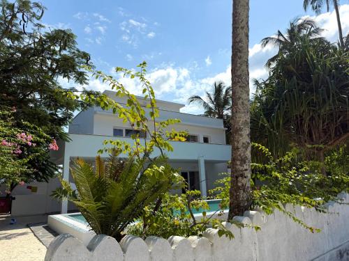 The Pearl - Beachfront Villa with Private Pool in Kiwengwa, Zanzibar