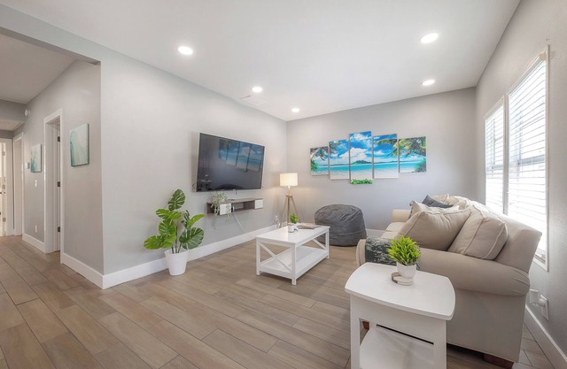 The Pearl Cottage 2b/1R w King 🛏 & FAST WIFI