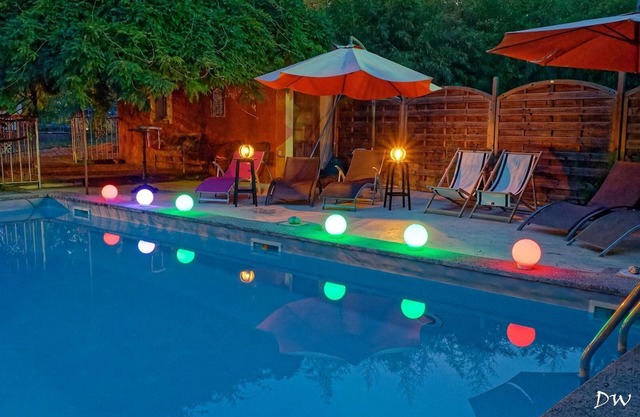 Hostales en La Bastide des Pins